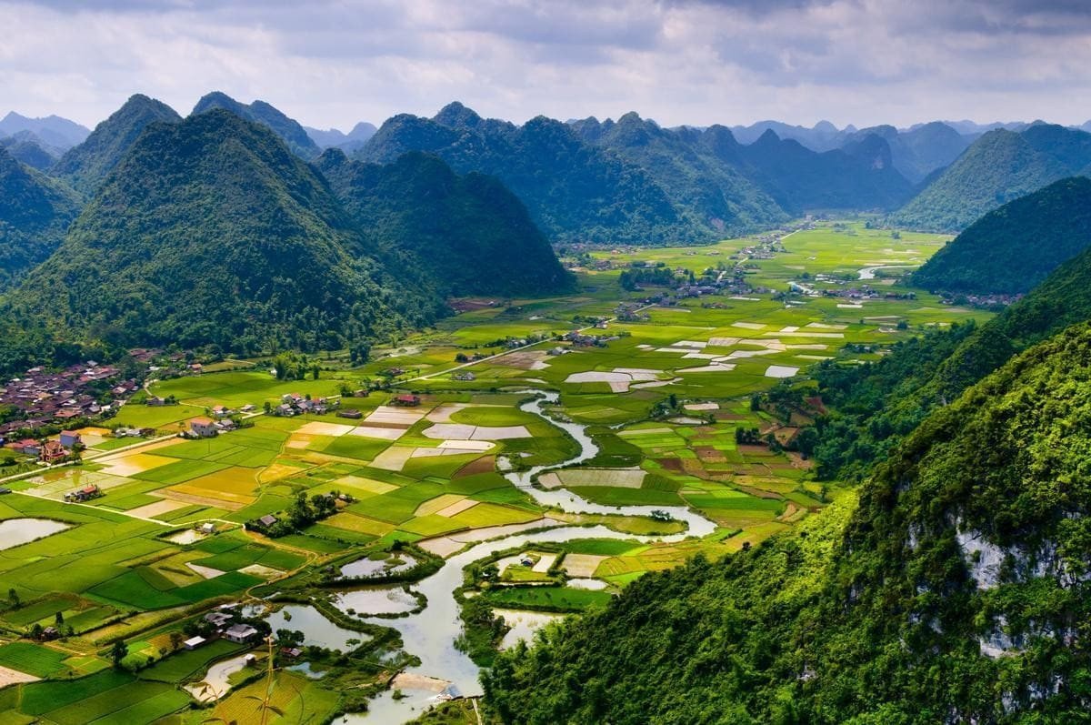 Khám phá vẻ đẹp thiên nhiên đặc sắc khi du lịch Lạng Sơn