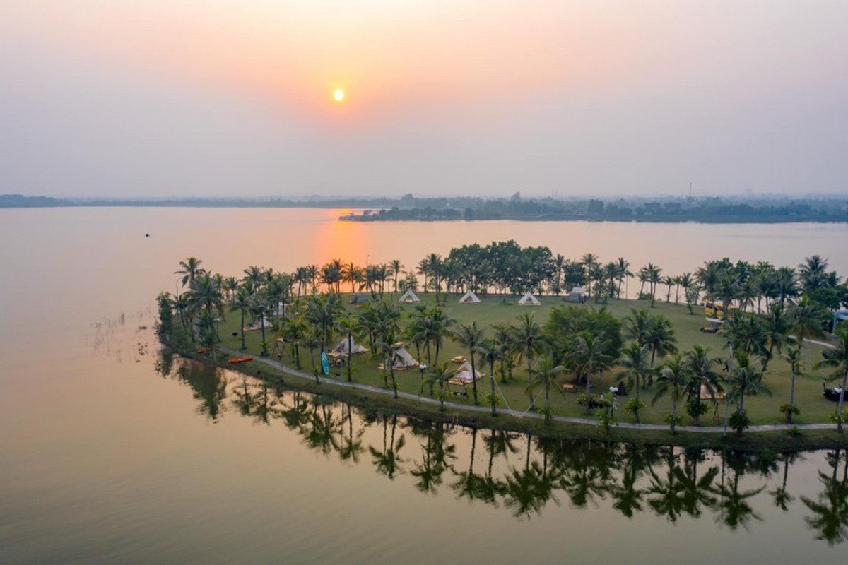 Khung cảnh cắm trại lãng mạn bên hồ Đại Lải, hoạt động thư giãn tại Vĩnh Phúc