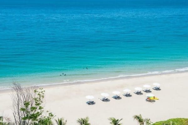 Bãi Dài Nha Trang, điểm thư giãn tuyệt vời khi thuê xe tự lái