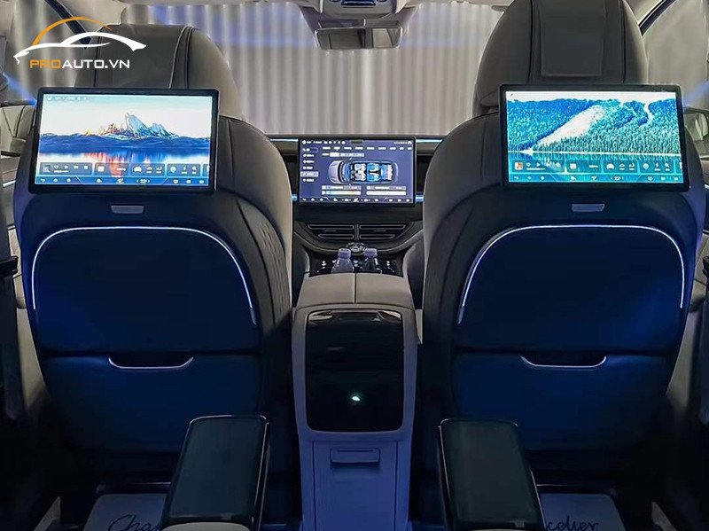 Bàn làm việc chỉnh cơ Kia Carnival Rear Table khi gập gọn