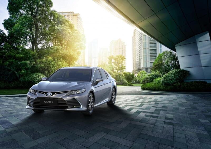 Bảng giá xe Toyota Camry chi tiết các phiên bản