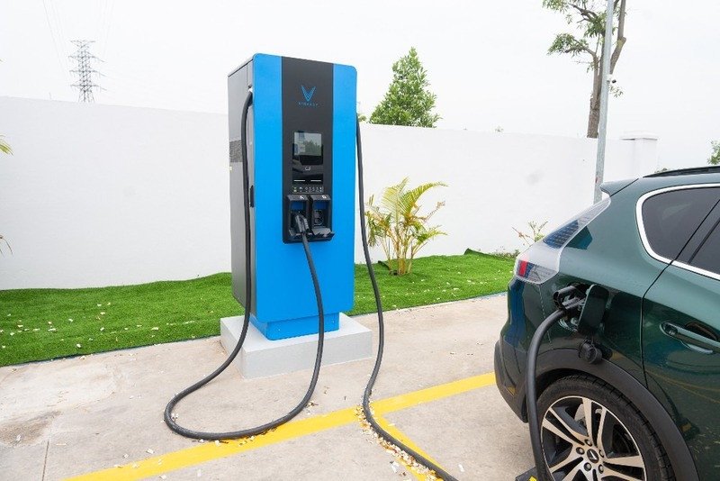 Các cấp độ sạc pin trên xe ô tô điện