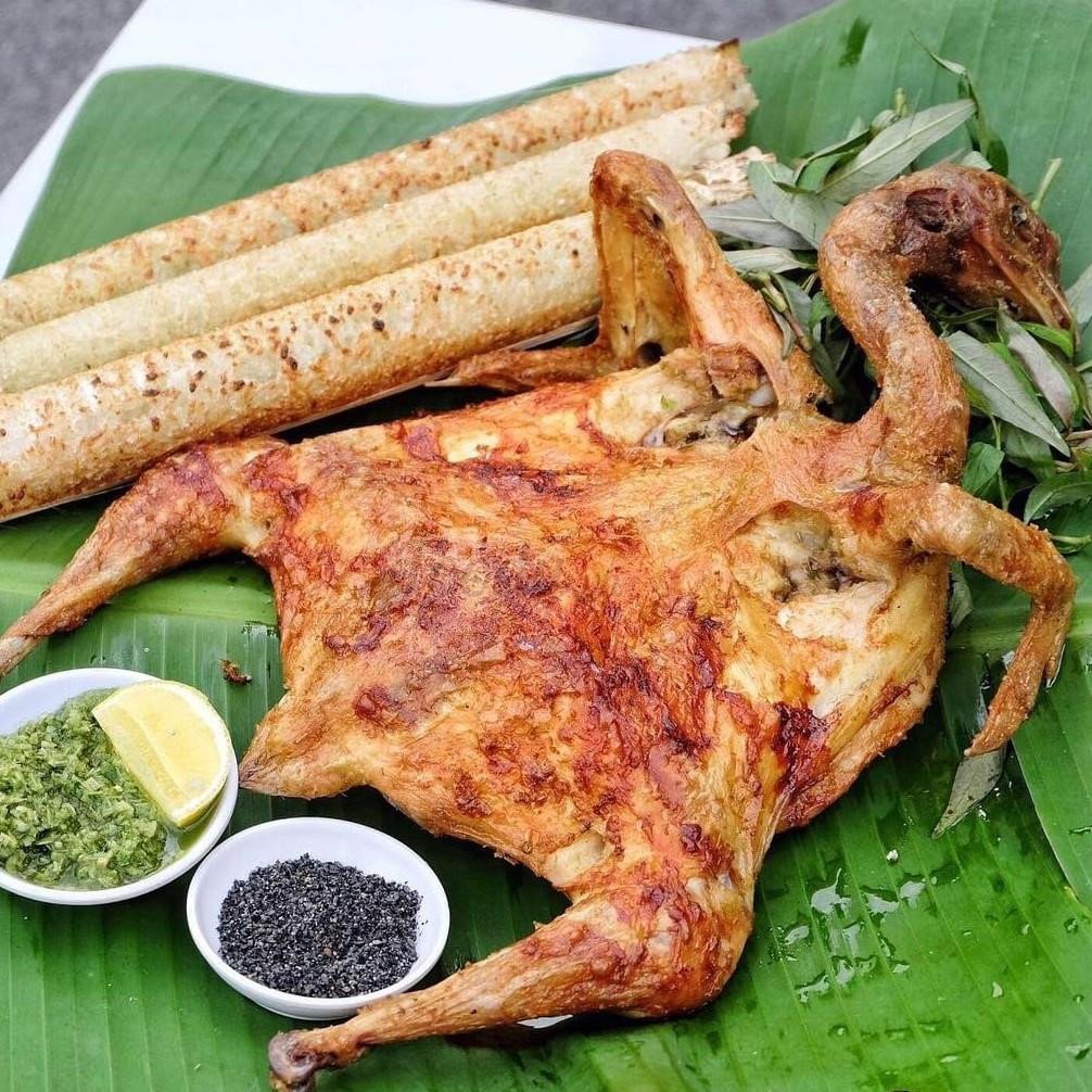 Cơm lam gà nướng: Nguồn năng lượng đậm chất Tây Nguyên