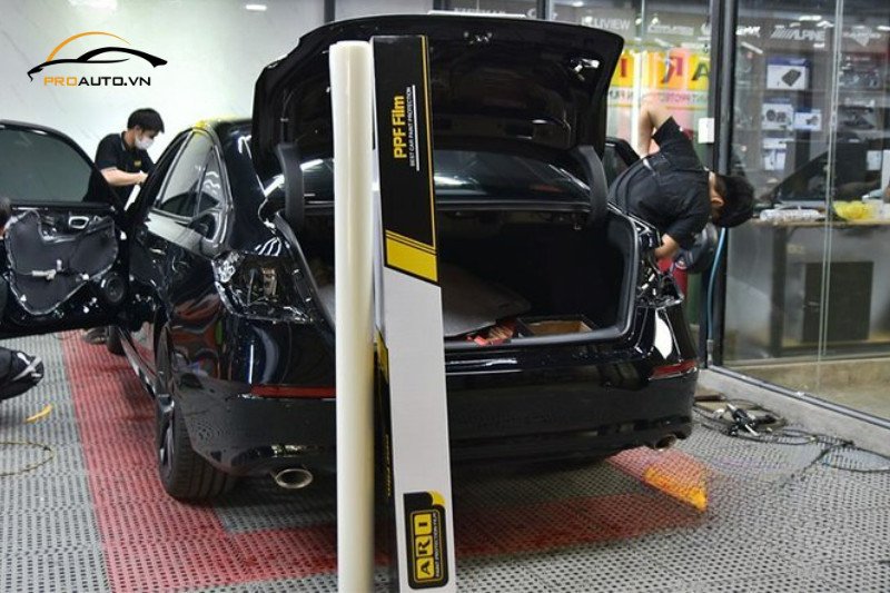 Cuộn phim PPF ARI chuyên dụng để bảo vệ nội thất xe hơi