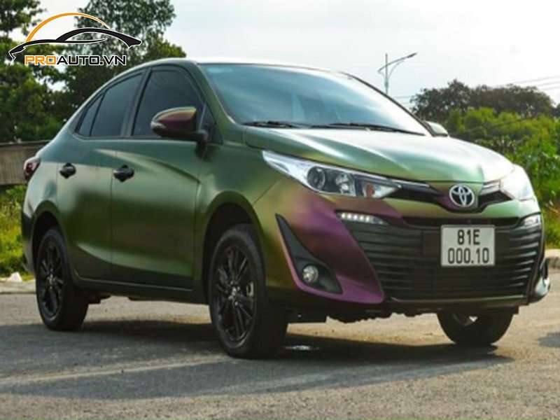 Dán wrap đổi màu Toyota Vios độc đáo