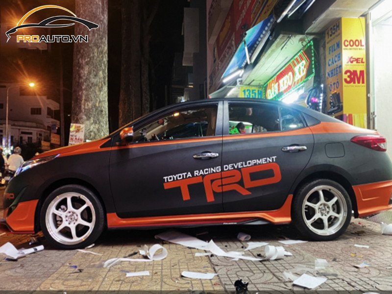 Dán wrap đổi màu Toyota Vios phong cách