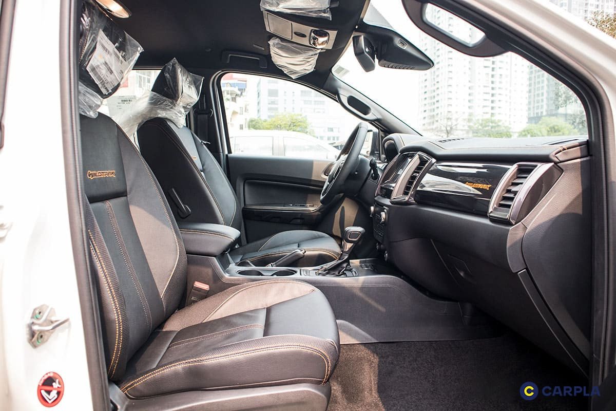 Đánh giá nội thất xe Ford Ranger 2020