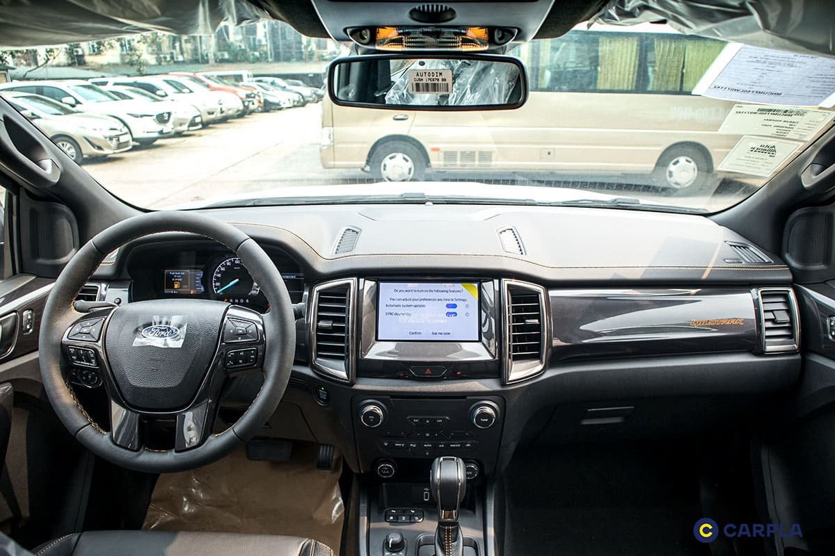Đánh giá tiện nghi an toàn Ford Ranger 2020