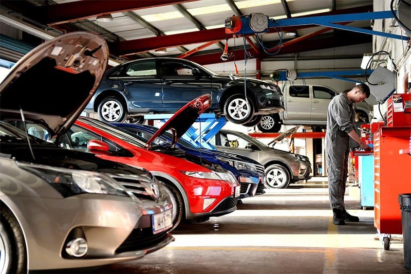 Đưa xe đến gara chuyên nghiệp Mitsubishi Quận 7 để chẩn đoán lỗi động cơ