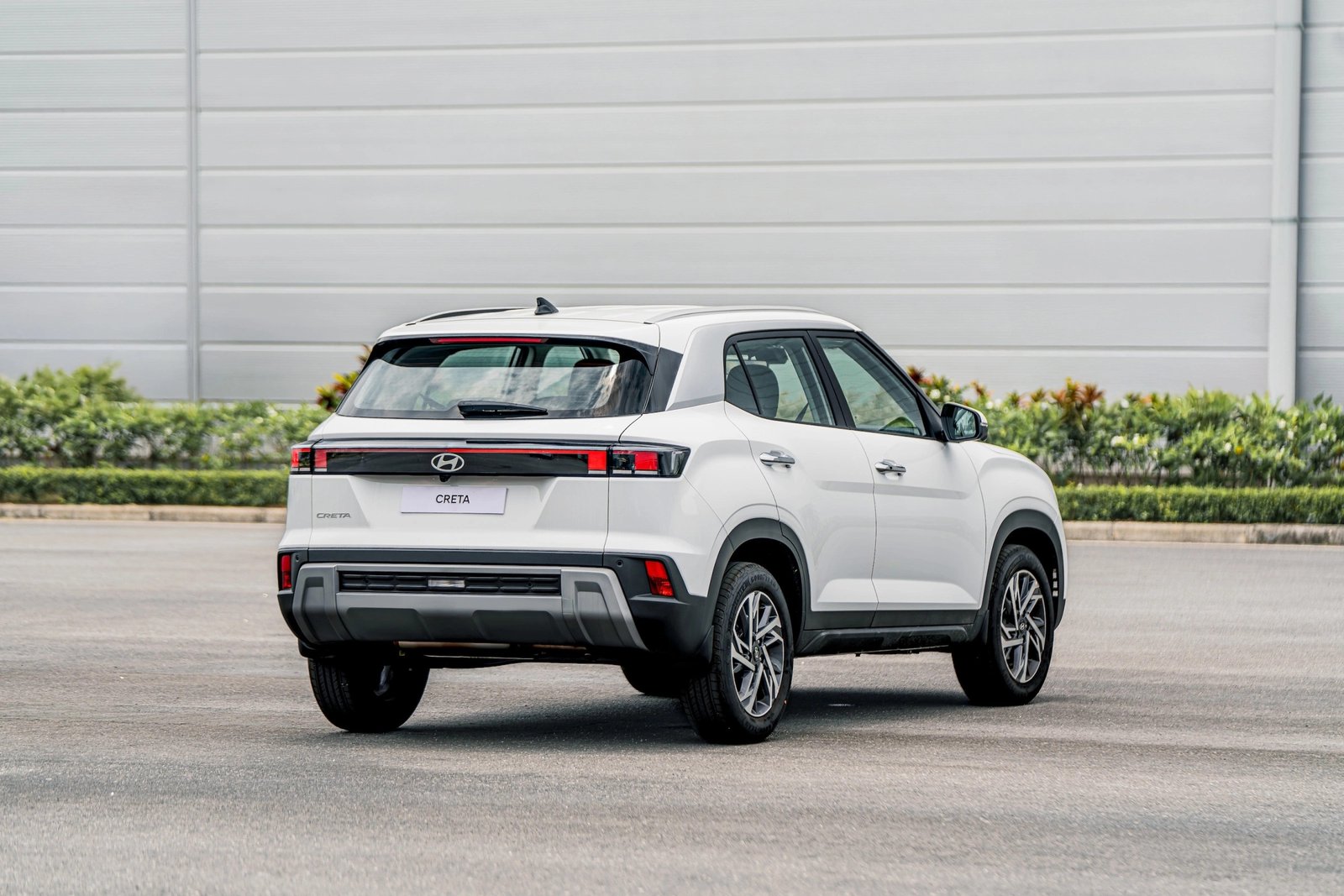 Đuôi xe Hyundai Creta 2025 với cụm đèn hậu LED