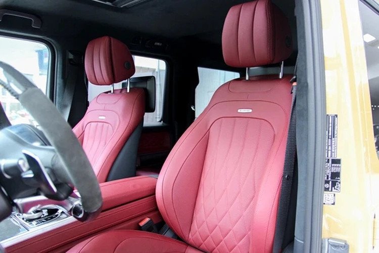 Ghế ngồi cao cấp với nhiều tính năng trên Mercedes G63