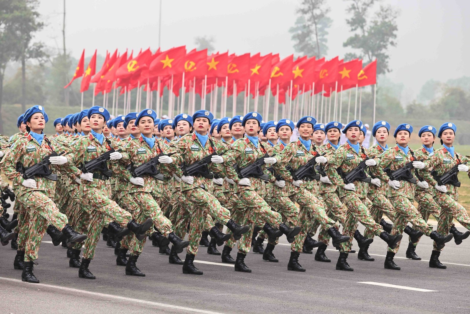 Gợi ý các bãi đậu xe ô tô an toàn và tiện lợi cho người dân đến xem lễ diễu binh