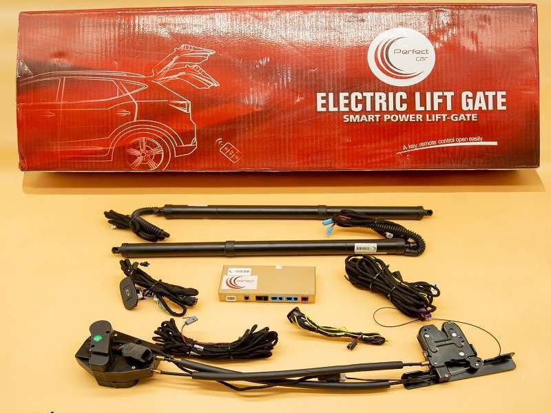 Hệ thống cốp điện Perfect Car đang hoạt động trên xe Mazda 3