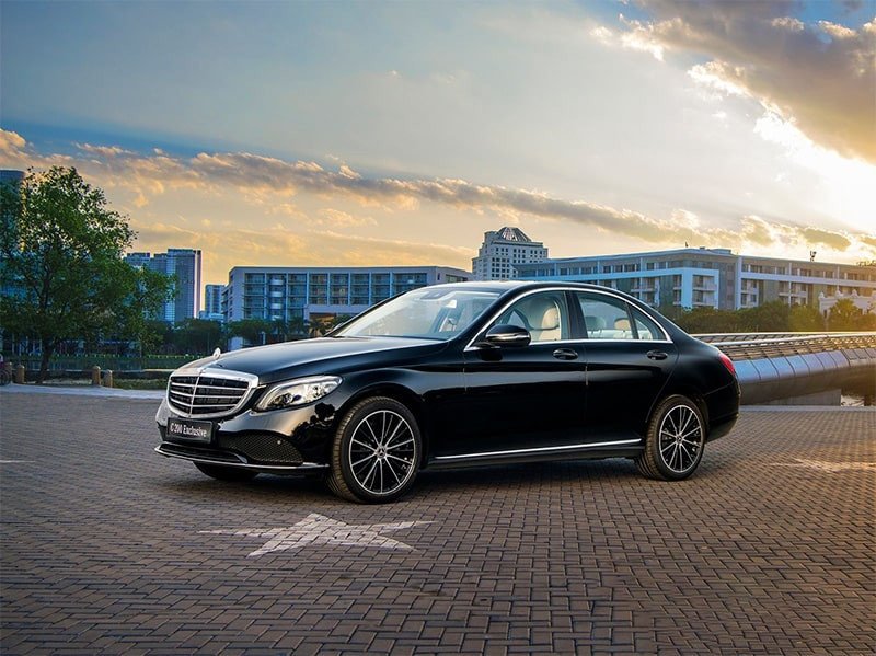 Hình ảnh Mercedes-Benz C-Class phiên bản C200 Exclusive với thiết kế sang trọng