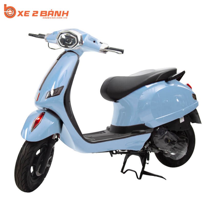 Hình ảnh xe máy ga Vespa 50CC màu xanh lam với thiết kế thanh lịch