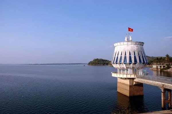Hồ Dầu Tiếng điểm đến lý tưởng cho chuyến du lịch tự lái