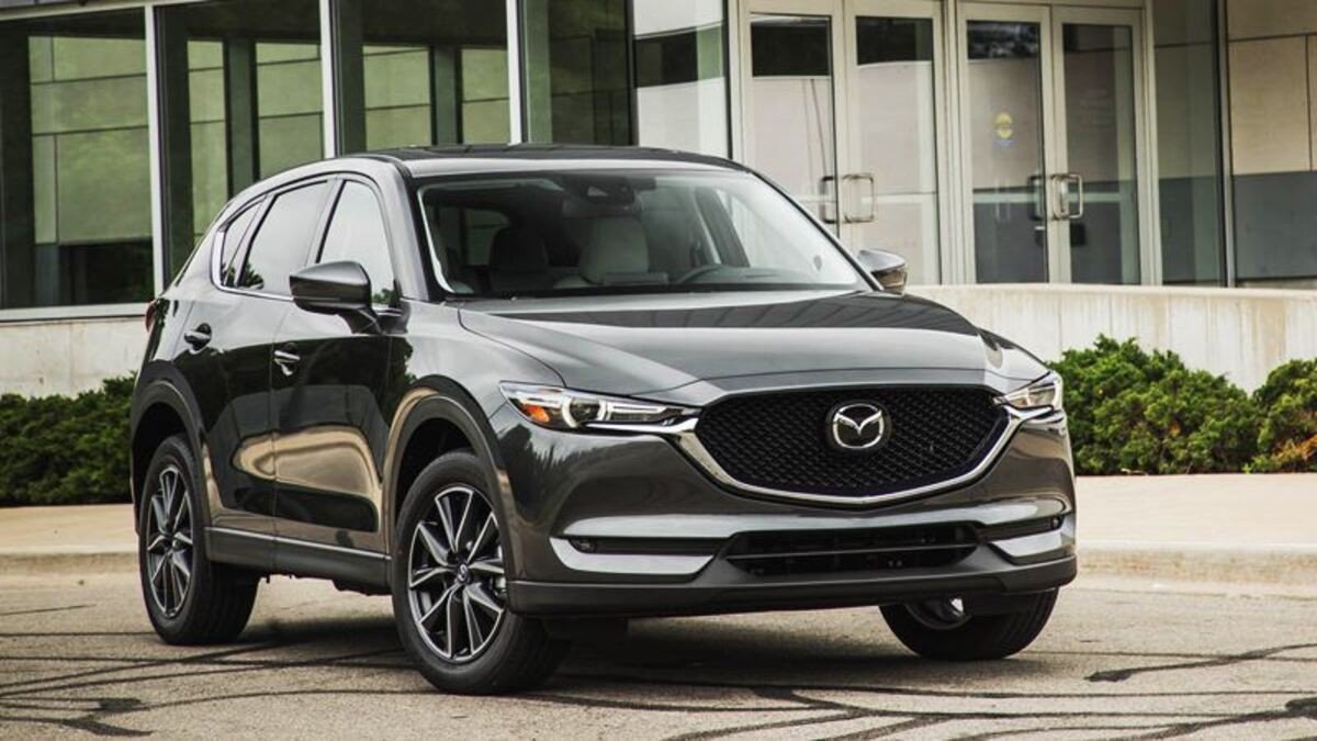 Mazda CX-5 2020 với thiết kế KODO nổi bật và khả năng vận hành ổn định.