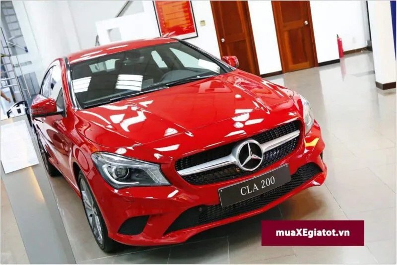 Mercedes CLA 200 nổi bật với thiết kế ngoại thất coupe thể thao