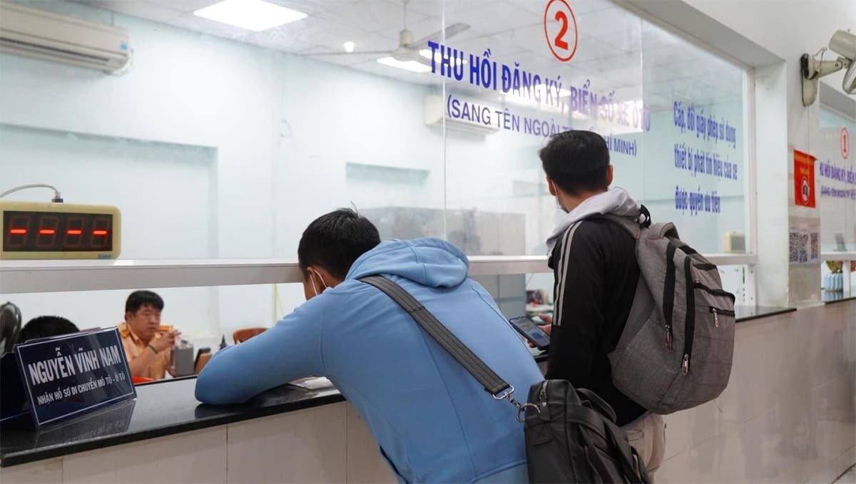 Quyền sở hữu xe ô tô