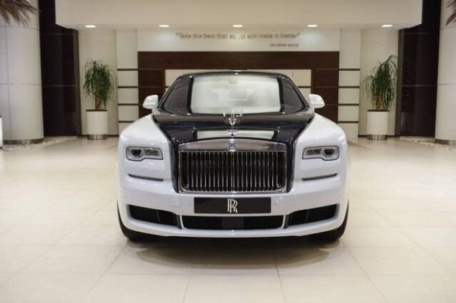 Rolls Royce Ghost EWB ngoại thất sang trọng, thiết kế đẳng cấp hoàng gia