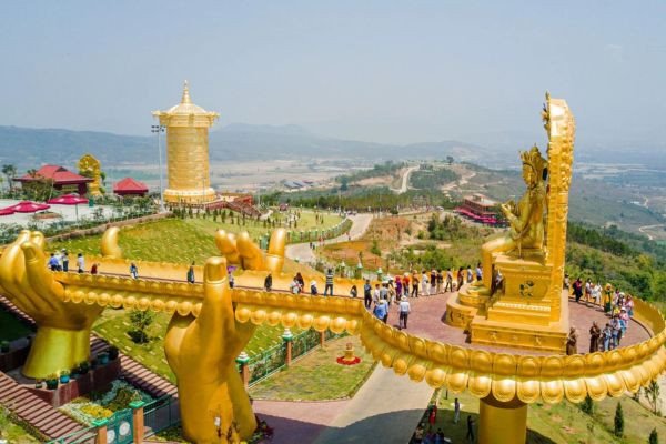 Samten Hills Đà Lạt, một khu du lịch tâm linh mang phong cách Tây Tạng