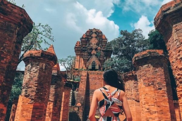 Tháp Bà Ponagar Nha Trang, một di tích tâm linh của người Chăm