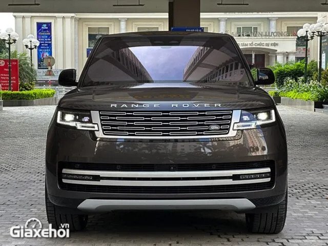 Thiết kế đầu xe Range Rover Autobiography LWB 2025 với lưới tản nhiệt Atlas