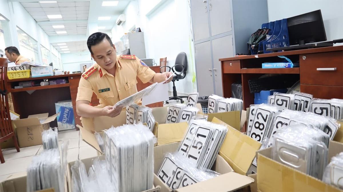 Thủ tục đăng ký xe ô tô