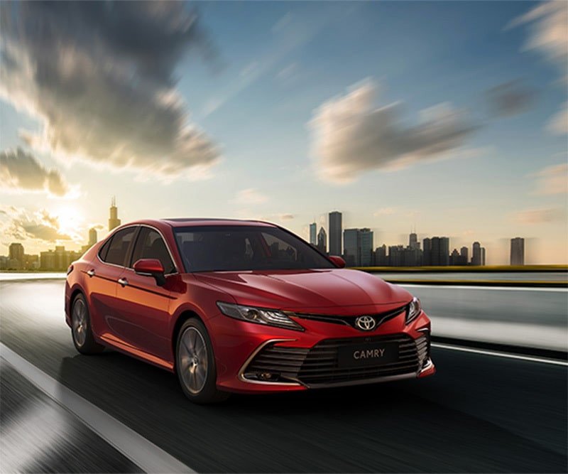 Trải nghiệm vận hành êm ái của xe Toyota Camry
