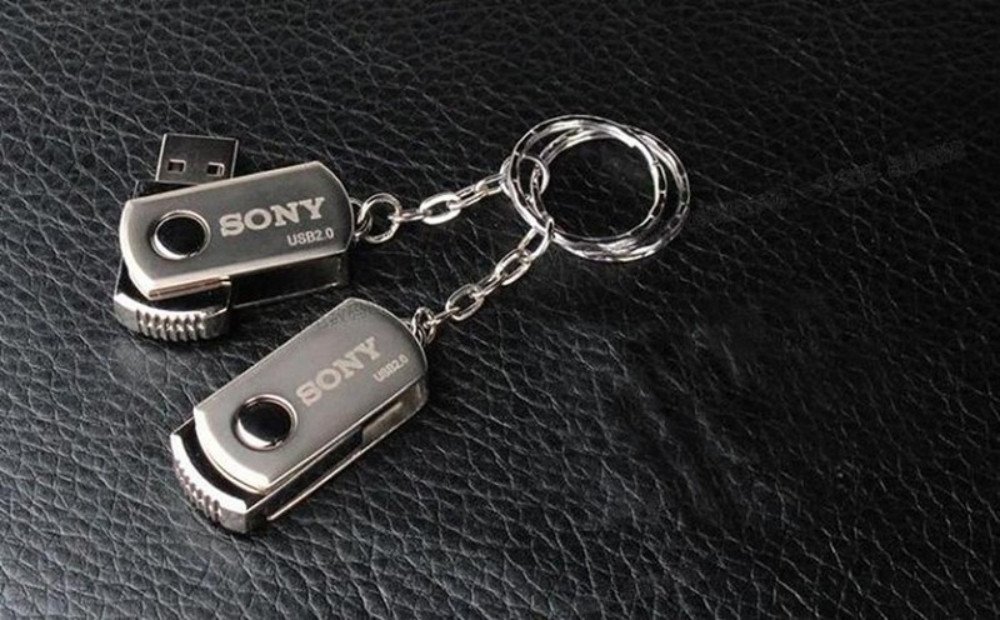 USB nhạc ô tô Sony nhỏ gọn, đa năng