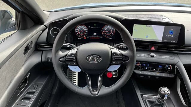 Vô lăng thể thao Hyundai Elantra N 2025