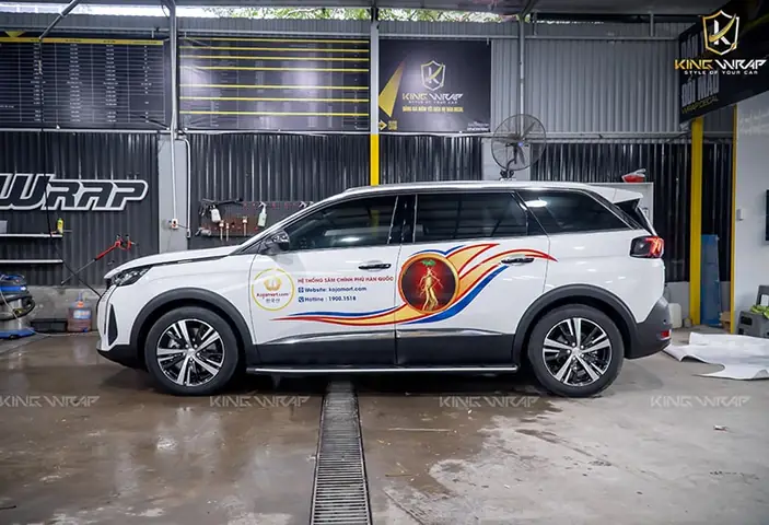 Logo Dán Sau Xe Ô Tô: Bí Mật Của Dấu Ấn Cá Nhân Trên Những Chặng Đường Logo Dán Sau Xe Ô Tô: Bí Mật Của Dấu Ấn Cá Nhân Trên Những Chặng Đường