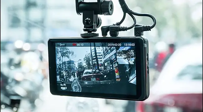 Nguyên Nhân Khiến Camera Hành Trình Bị Ngược Hình Ảnh