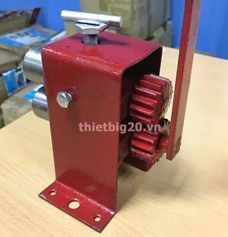 Máy Ép Biển Số Xe Kts-13
