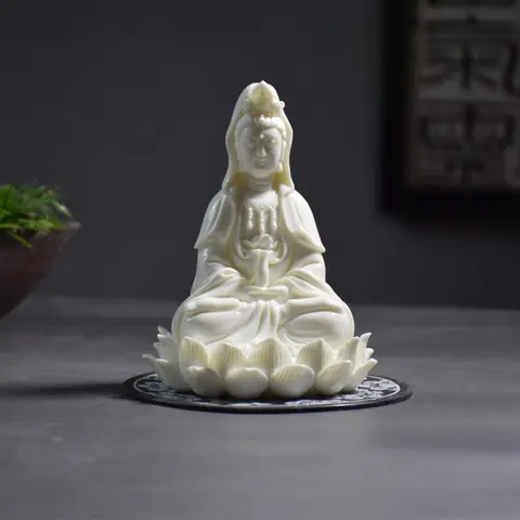 Tượng Phật Quan Âm