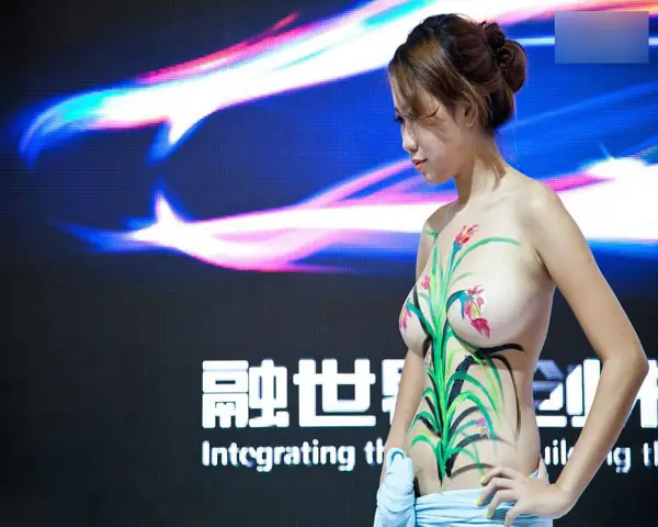 Người Mẫu Nude Painting Trung Quốc Tại Triển Lãm Ô Tô Quốc Tế Hải Khẩu Người Mẫu Nude Painting Trung Quốc Tại Triển Lãm Ô Tô Quốc Tế Hải Khẩu