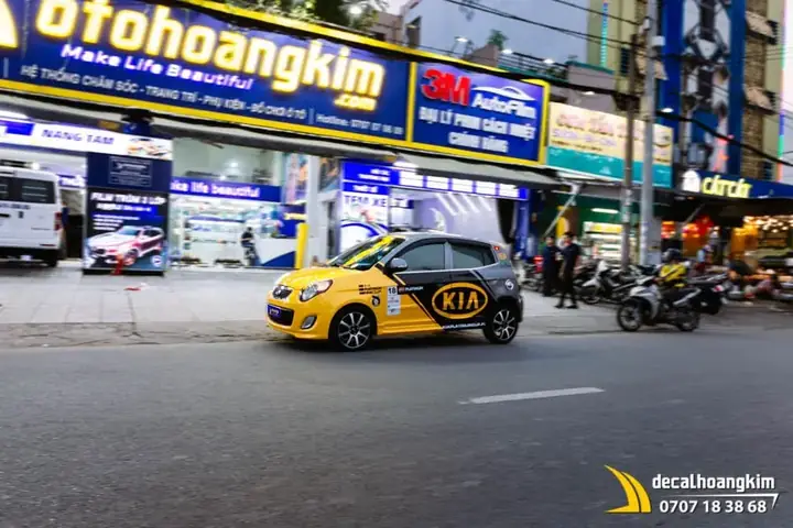 Ô Tô Màu Vàng Phù Hợp Với Ai? Ô Tô Màu Vàng Phù Hợp Với Ai?