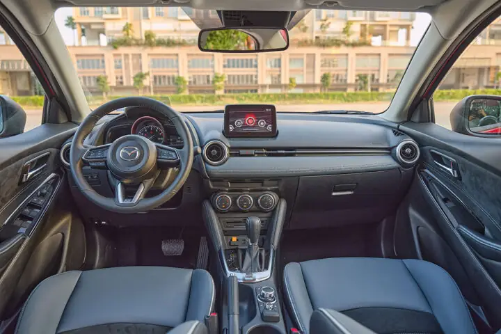 Nội Thất Mazda 2 2021: Đơn Giản, Tiện Dụng Và Hiện Đại