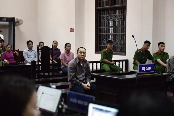 Phúc Thẩm Vụ Xe Ô Tô Lùi Phúc Thẩm Vụ Xe Ô Tô Lùi