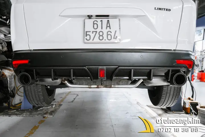 Pô Akrapovic Xe Ô Tô: Nâng Tầm Hiệu Suất Và Âm Thanh Pô Akrapovic Xe Ô Tô: Nâng Tầm Hiệu Suất Và Âm Thanh
