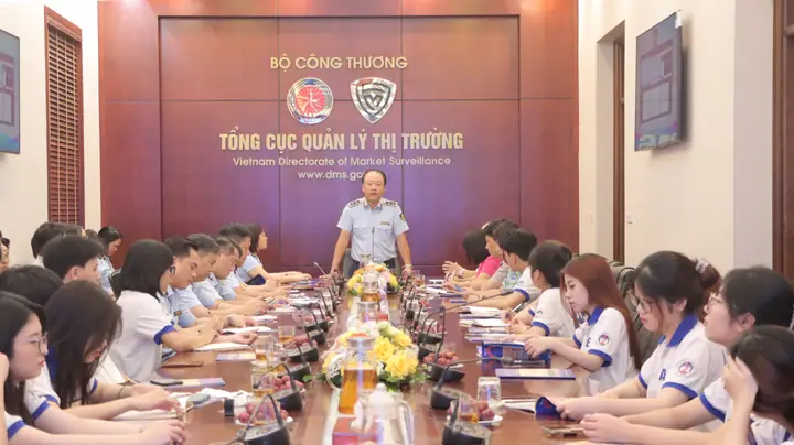 Quản Ly Thì Trường Bắt Xe Ô Tô Hang