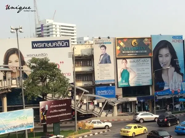 Quảng Cáo Xe Ô Tô Thái Lan