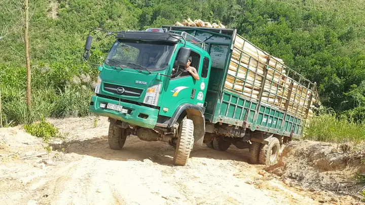 Xe Vượt Dốc Bị Ì Do Trượt Côn Xe Vượt Dốc Bị Ì Do Trượt Côn