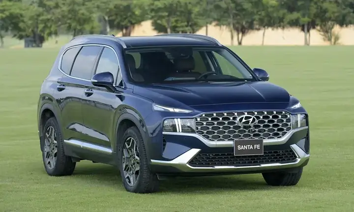 Hyundai Santa Fe Xanh Đậm