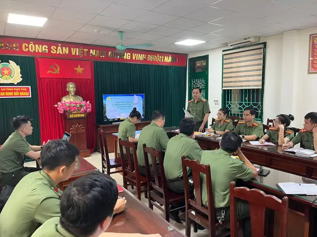 Thue Nguoi Ve Chỗ Để Xe Máy.ô Tô