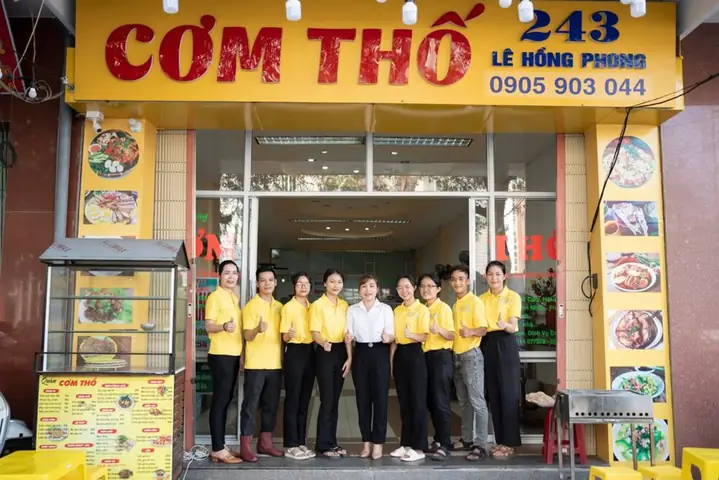 Cơm Thố Quy Nhơn – Cơm Thố “thần Thánh” Cho Team Ghiền Cơm