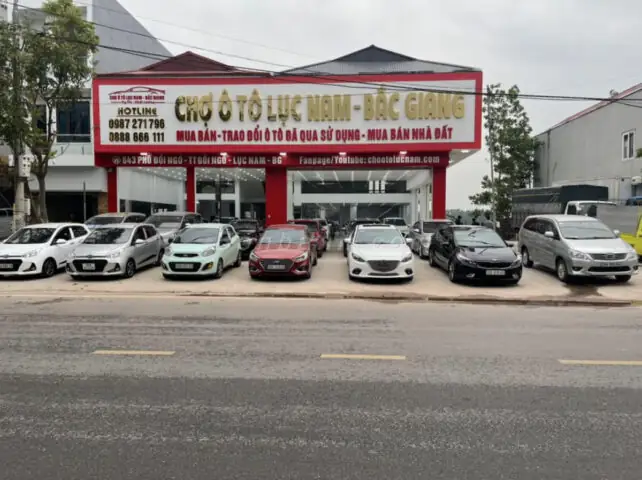 Đánh Giá Từ Khách Hàng Cũ Và Phản Hồi Trực Tuyến Đánh Giá Từ Khách Hàng Cũ Và Phản Hồi Trực Tuyến