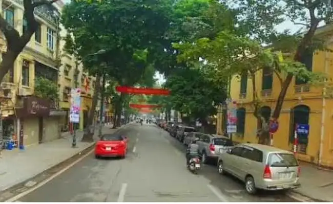 Hướng Dẫn Gửi Xe Ô Tô Tại Tràng Thi: Thủ Tục, Bãi Xe & Kinh Nghiệm