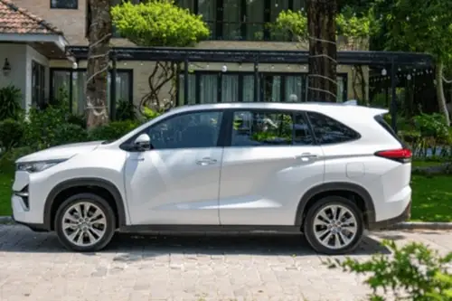Thông Số Kích Thước/trọng Lượng Toyota Innova Cross