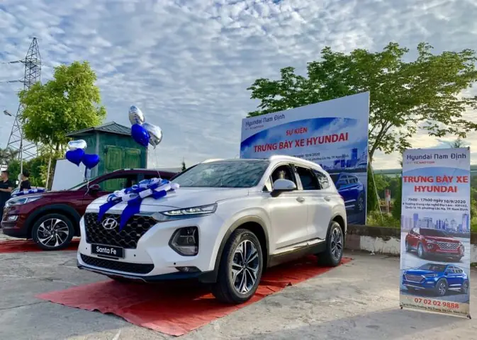 Xe Ô Tô Trong Lịch Sử: Từ Biểu Tượng Chiến Tranh Đến Hiện Vật Bảo Tàng